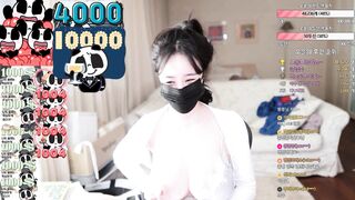 Korean BJ sonming52 / melody0725 Show Her Beautiful Boobs