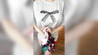 Lily Brown @lilyybrown - panty try-on